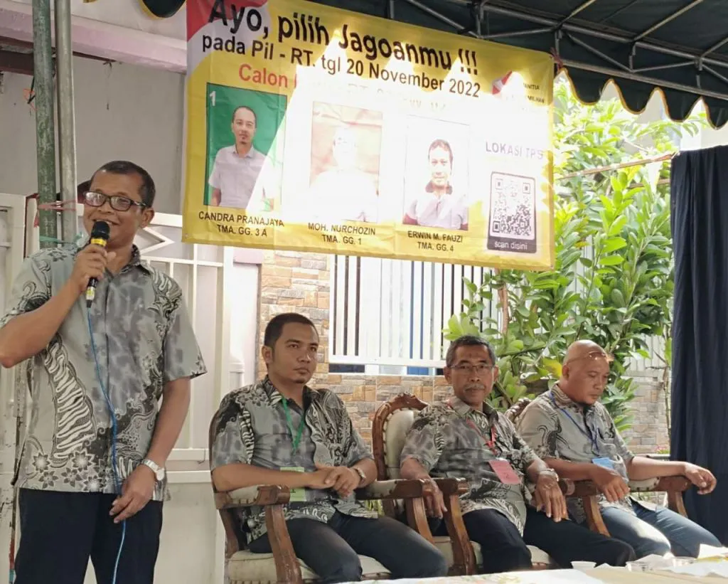 Semangat Guyub Dalam Pemiliham RT 07 RW 02 Kelurahan Medokan Ayu Surabaya