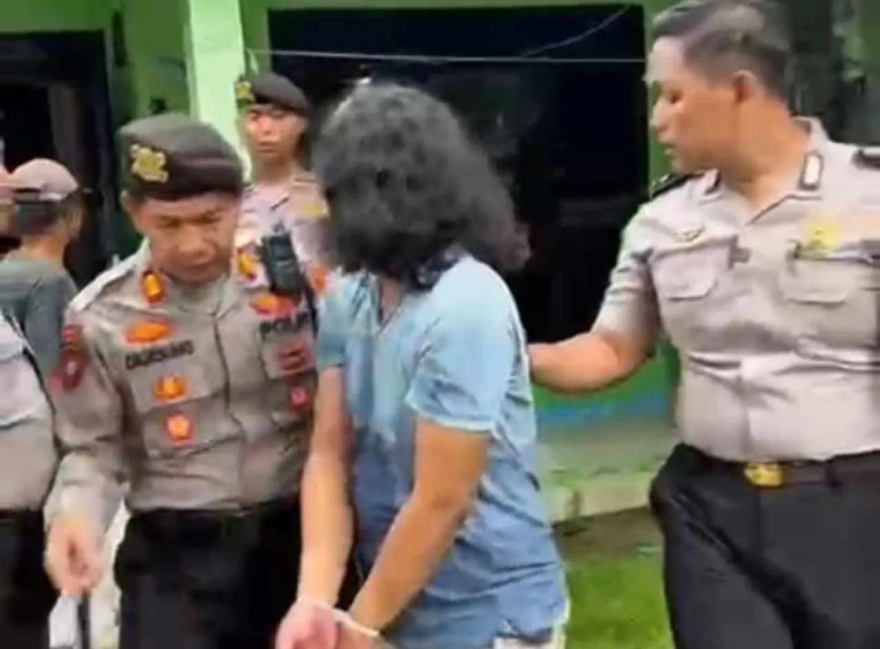 Beraksi dengan Sajam, Pemuda Depresi di Geneng Dilumpuhkan Taser Gun Polisi