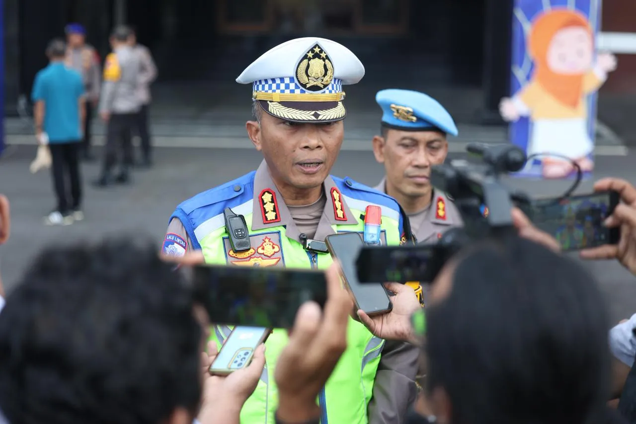 Ket Foto : Polda Jatim Imbau Masyarakat Tak Lakukan Takbir Keliling di Jalan Raya