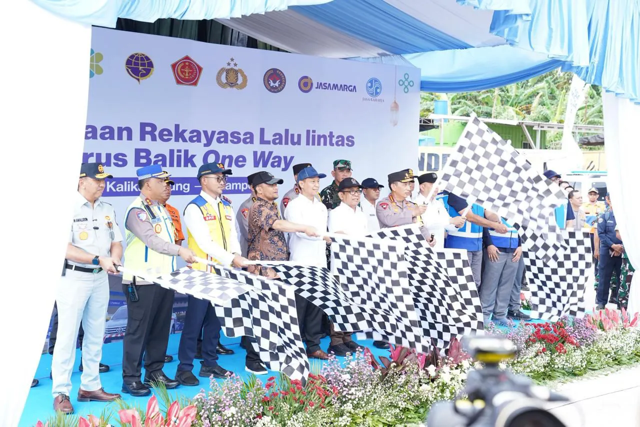 Ket Foto : Arus Balik Lebaran 2026, Kapolri Imbau Masyarakat Manfaatkan Kebijakan WFA 