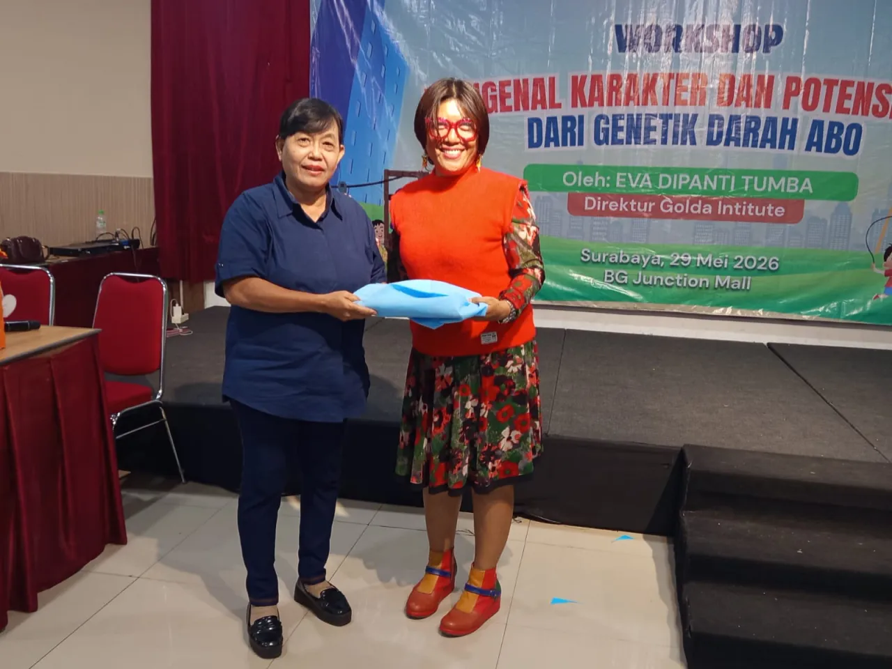 Ket Foto : Workshop Genetika Darah ABO di Surabaya, Guru Diajak Memahami Karakter dan Potensi Anak Sejak Dalam Kandungan