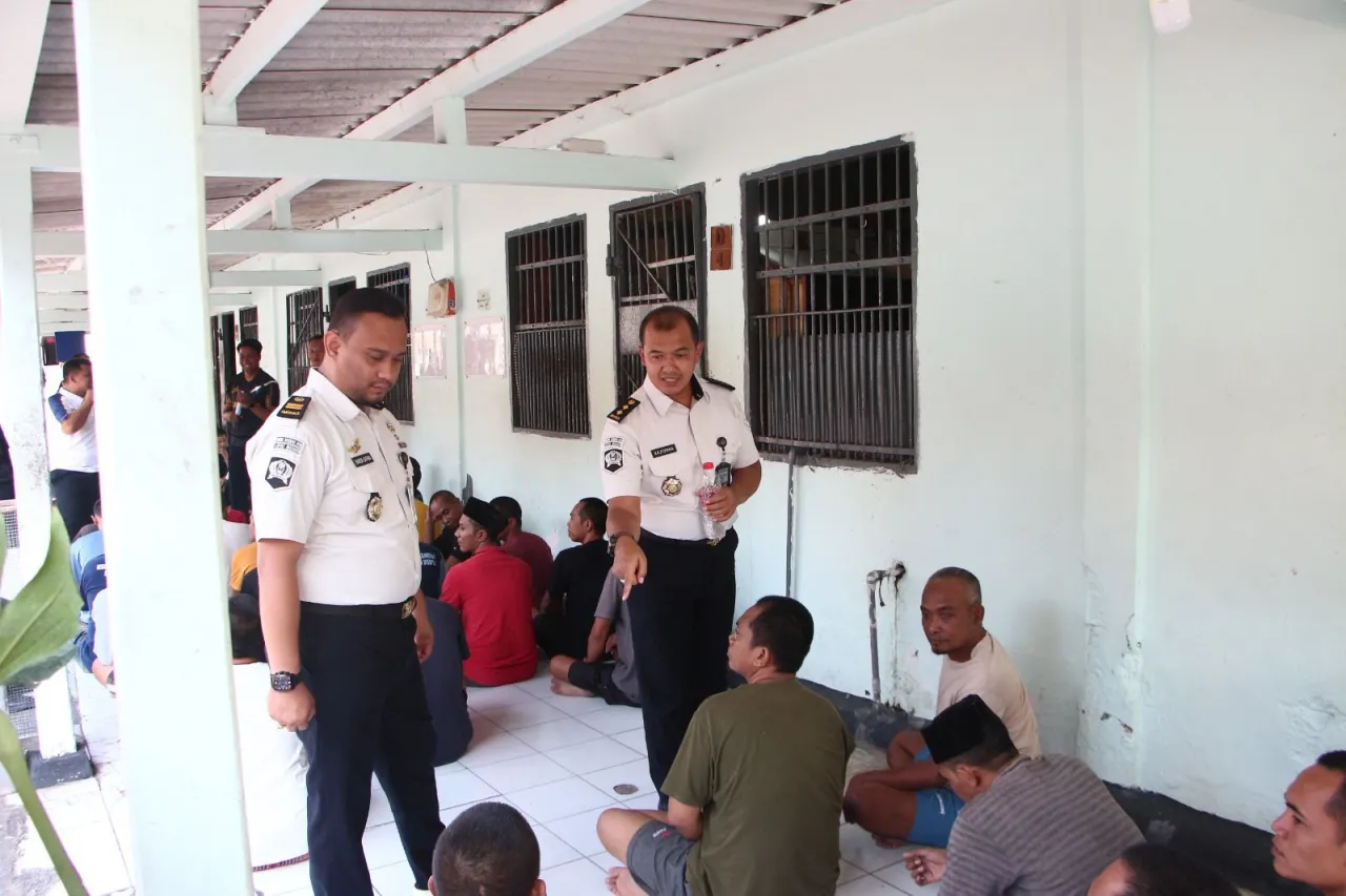 Lapas Kelas I Madiun Laksanakan Assessment Penempatan Warga Binaan dan Penataan Kamar Hunian