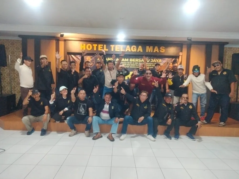 Ket Foto : Penutupan Diklat Ke-III Aliansi Alam Bersatu Jaya Berlangsung Khidmat, Diakhiri Pembagian Sertifikat Peserta