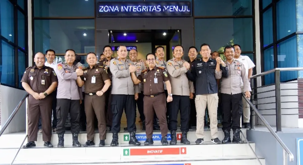 Perkuat Penegakan Hukum, Kapolres Bondowoso Silaturahmi ke Kejaksaan Negeri Bondowoso
