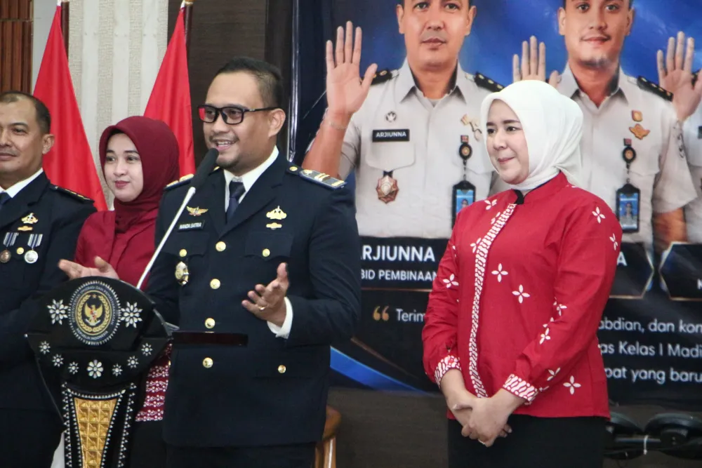 Ket Foto : Pisah Sambut Pejabat Struktural Lapas Kelas I Madiun, Momentum Perkuat Sinergi dan Dedikasi Pemasyarakatan